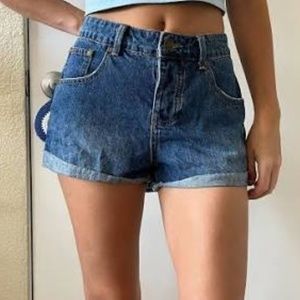 Ripcurl darkwash, 90s style denim shorts, size 25